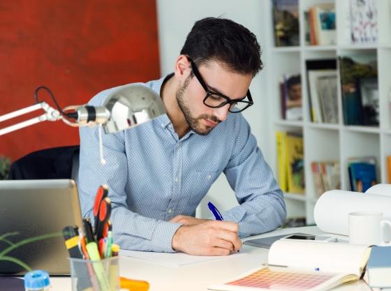 Tuyển dụng graphic designer - AIMNEXT 